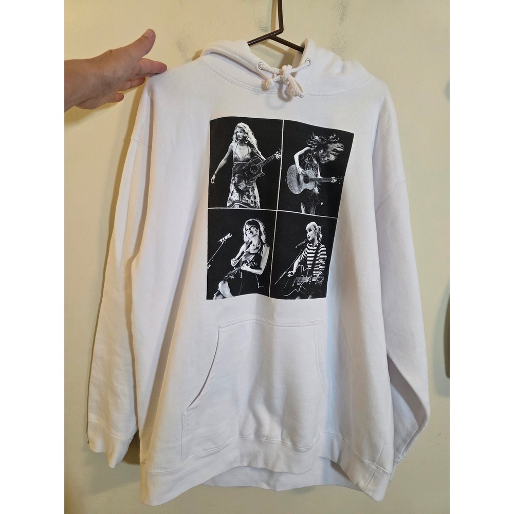 Taylor Swift The Eras‎ Tour 2023 White Hoodie XL Independent Trading Co IND4000C